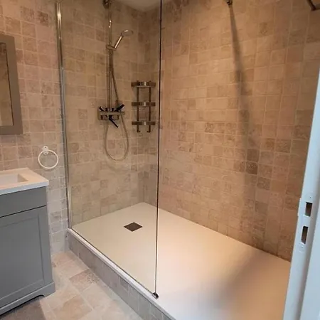 Confortable Avec Piscine Partagee A Hauterives - Fr-1-489-203 Prázdninový dům *